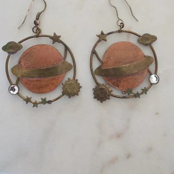 Vintage Brass and Rhinestone Plant Earrings - Picture 3 of 7